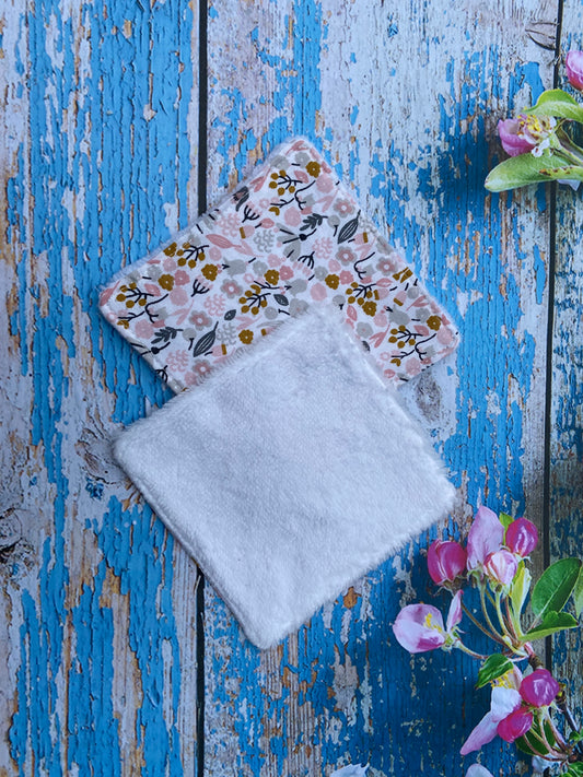 Lingette démaquillante en éponge bambou