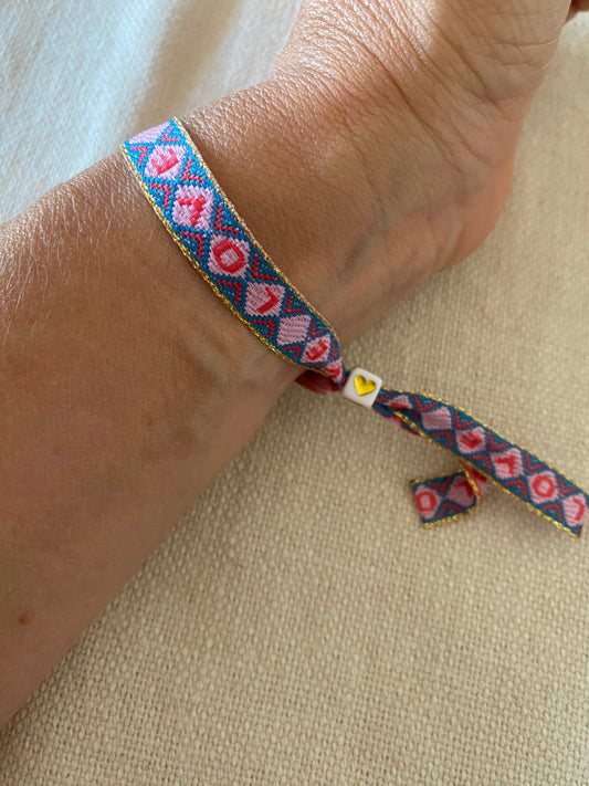 Bracelet en tissu LOVE ❤️