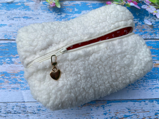 Trousse de toilette coeur doudou
