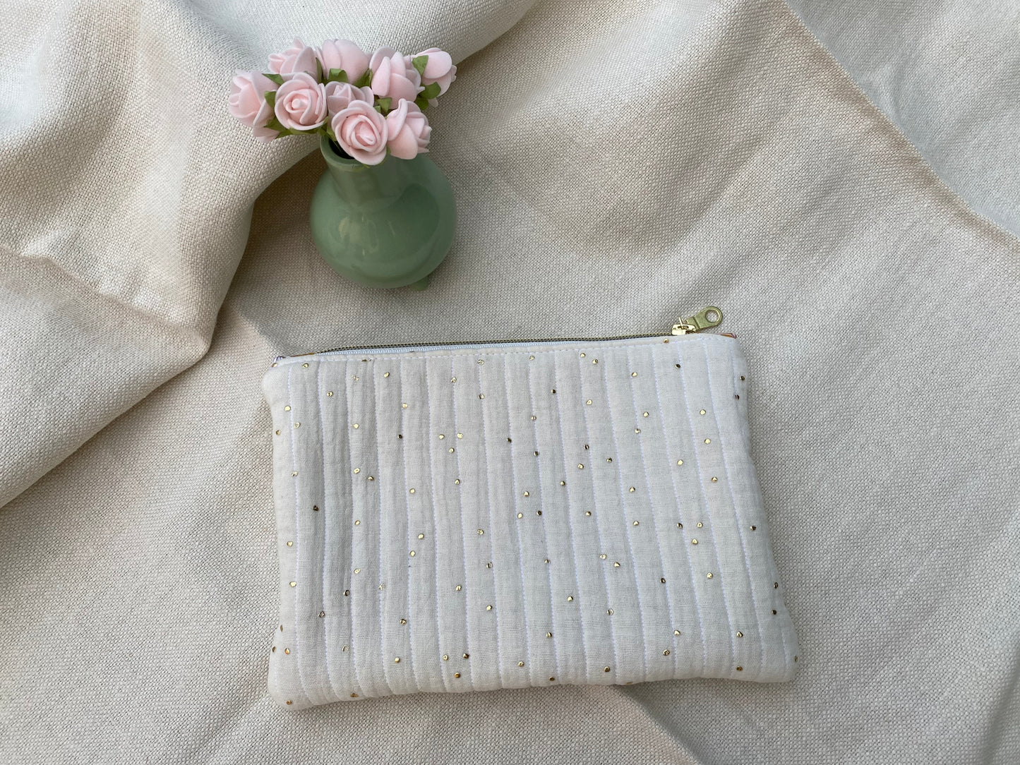 Pochette matelassée gaze de coton doré